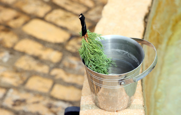 Damvant célèbre la bénédiction de ses deux fontaines rénovées